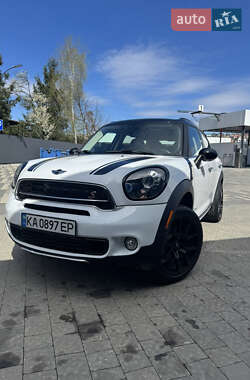 Позашляховик / Кросовер MINI Countryman 2015 в 