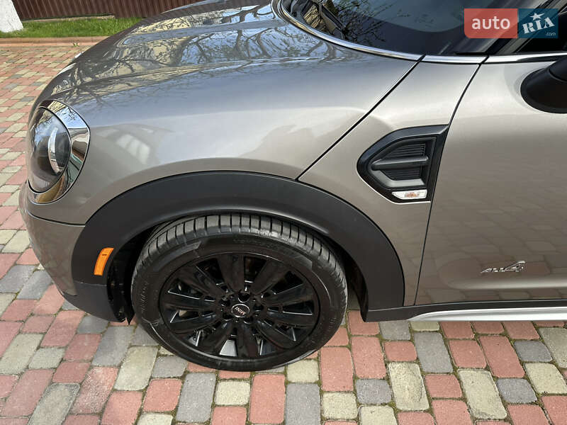 Хэтчбек MINI Countryman 2017 в Тернополе