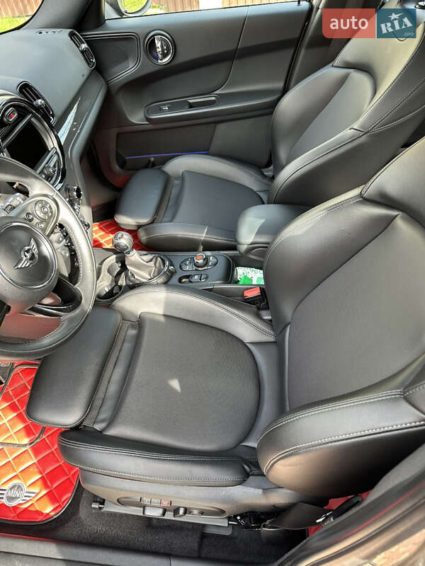 Хэтчбек MINI Countryman 2017 в Тернополе