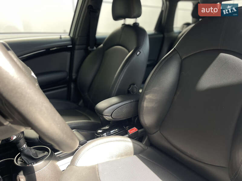 Хэтчбек MINI Countryman 2013 в Одессе