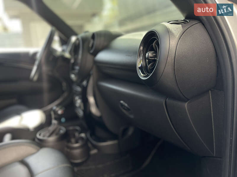 Хэтчбек MINI Countryman 2013 в Одессе