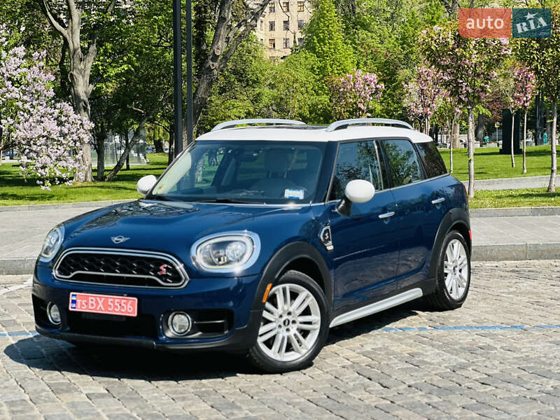 Хэтчбек MINI Countryman 2017 в Харькове