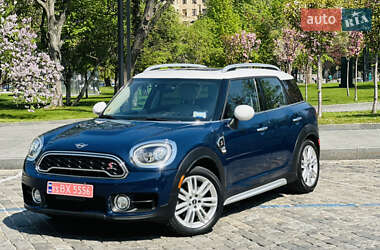 Хетчбек MINI Countryman 2017 в 