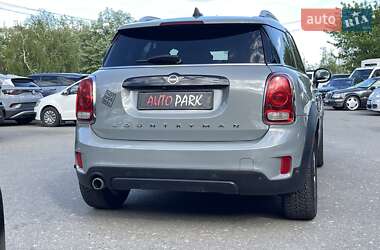 Хэтчбек MINI Countryman 2019 в 