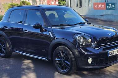 Внедорожник / Кроссовер MINI Countryman 2015 в 