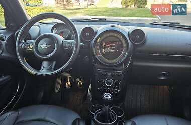 Внедорожник / Кроссовер MINI Countryman 2015 в 