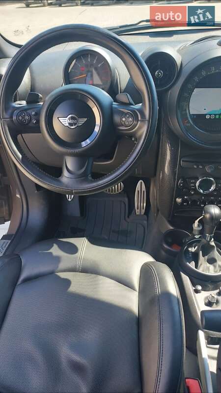 Хэтчбек MINI Countryman 2014 в Киеве