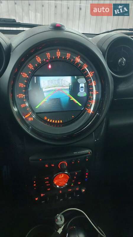 Хэтчбек MINI Countryman 2014 в Киеве