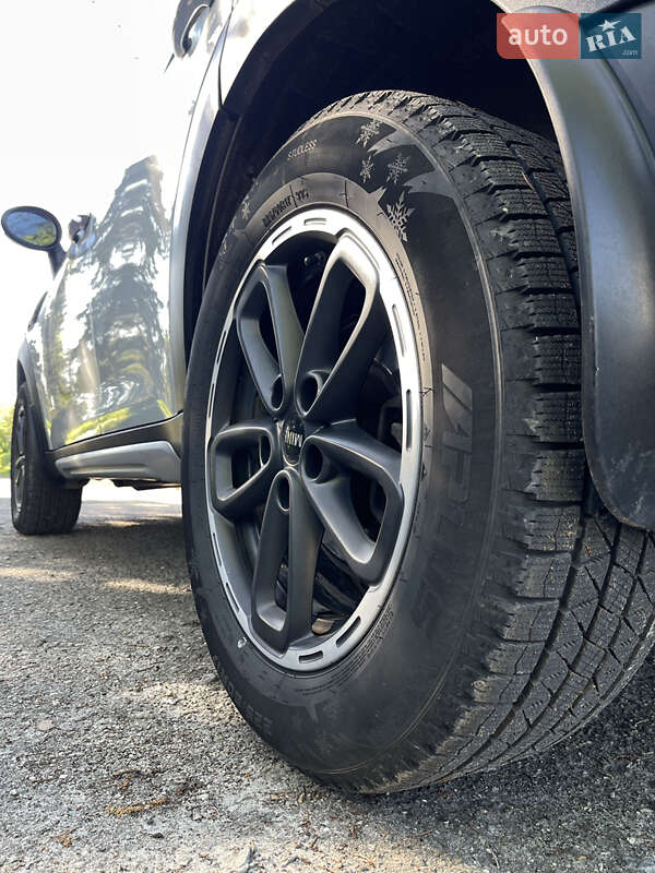 Внедорожник / Кроссовер MINI Countryman 2015 в Стрые