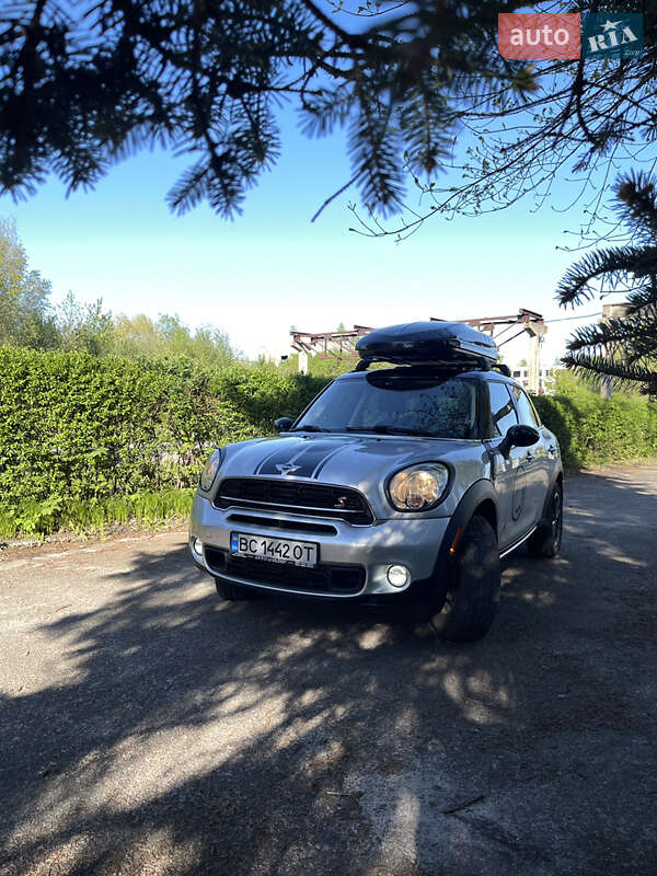 Внедорожник / Кроссовер MINI Countryman 2015 в Стрые