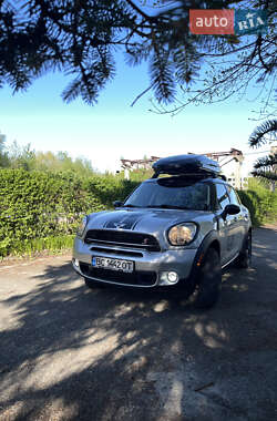 Внедорожник / Кроссовер MINI Countryman 2015 в 