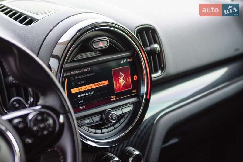 Хэтчбек MINI Countryman 2019 в Киеве
