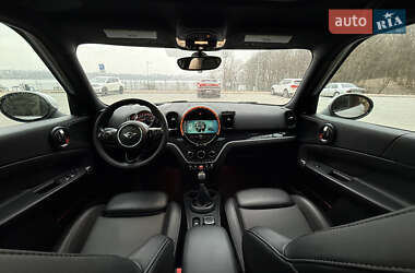 Хэтчбек MINI Countryman 2017 в 