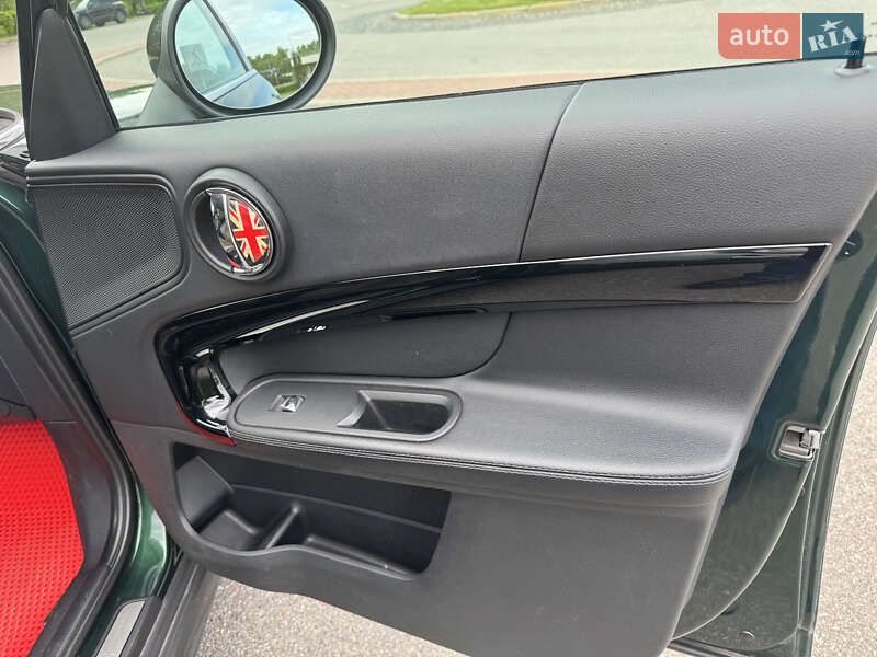 Хэтчбек MINI Countryman 2017 в Киеве