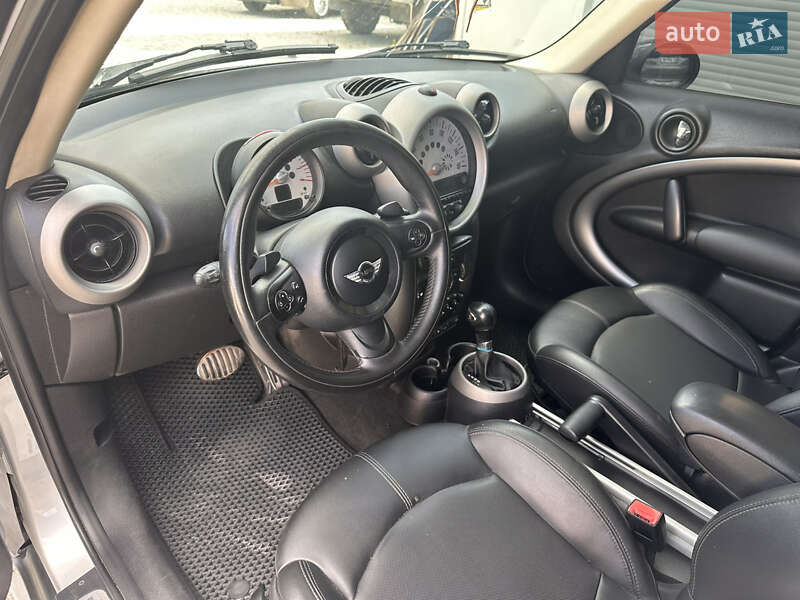 Хэтчбек MINI Countryman 2011 в Львове