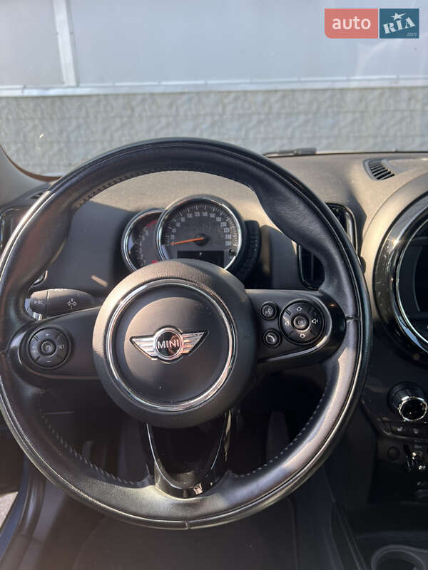 Хэтчбек MINI Countryman 2017 в Одессе