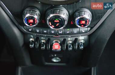 Хетчбек MINI Countryman 2019 в 