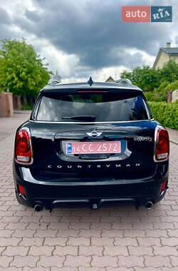 Хетчбек MINI Countryman 2017 в 