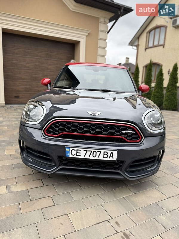 Хэтчбек MINI Countryman 2019 в Черновцах