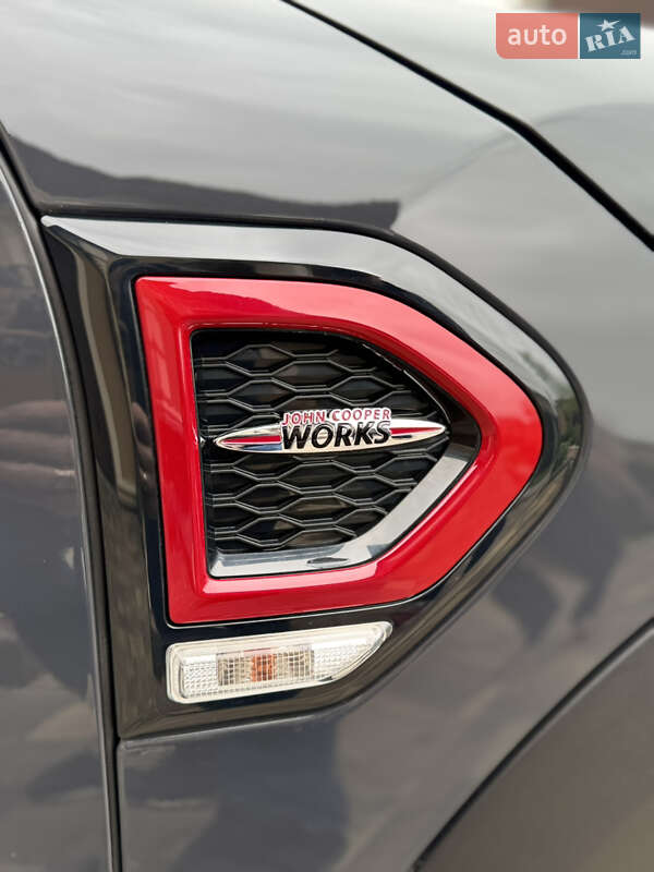 Хэтчбек MINI Countryman 2019 в Черновцах