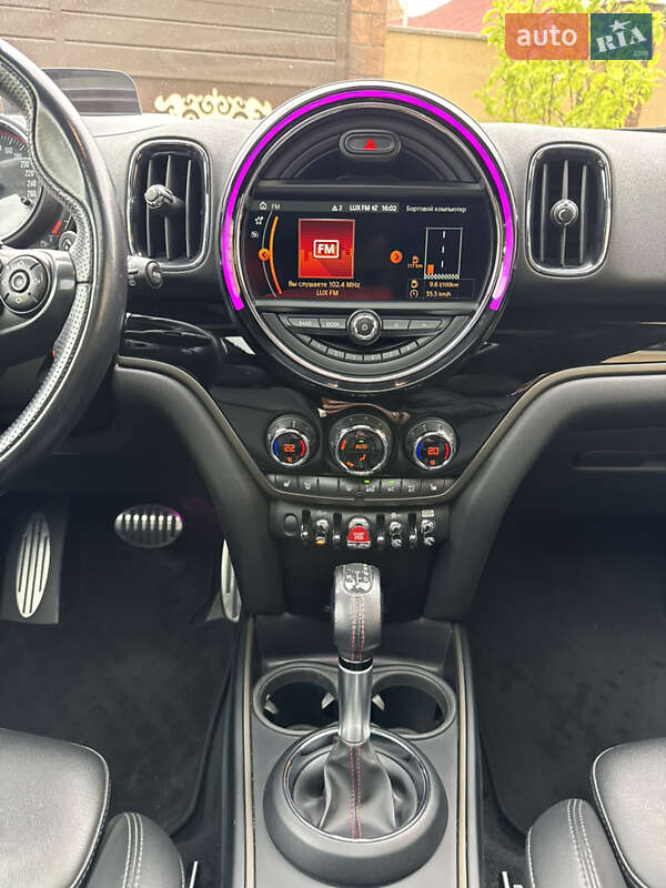 Хэтчбек MINI Countryman 2019 в Черновцах