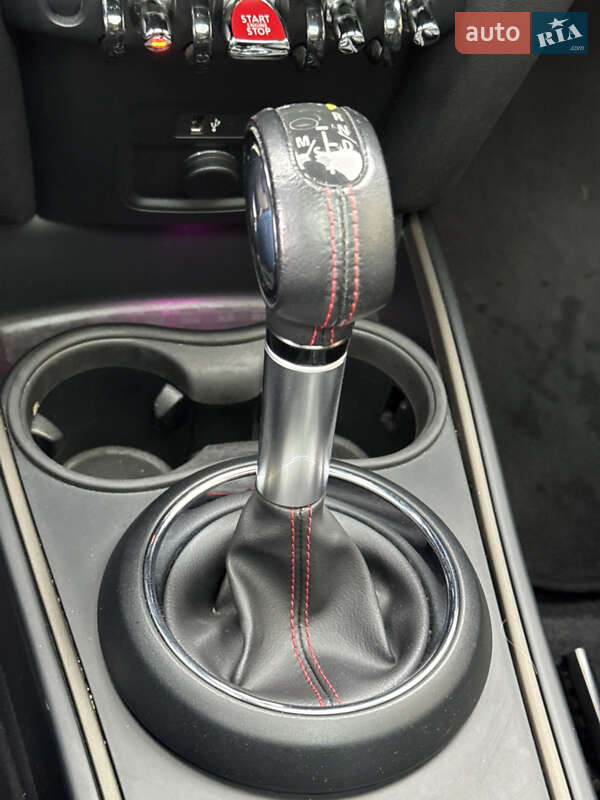 Хэтчбек MINI Countryman 2019 в Черновцах