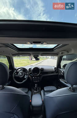 Позашляховик / Кросовер MINI Countryman 2023 в 