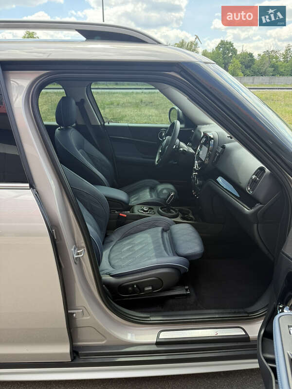 Внедорожник / Кроссовер MINI Countryman 2023 в Киеве