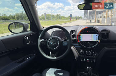 Позашляховик / Кросовер MINI Countryman 2023 в 
