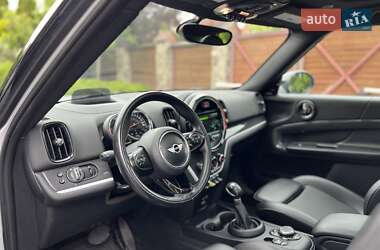 Хэтчбек MINI Countryman 2017 в 