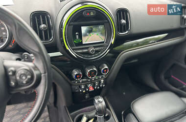 Хэтчбек MINI Countryman 2018 в 
