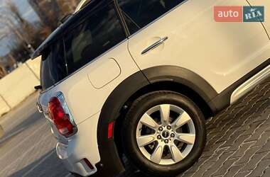 Хэтчбек MINI Countryman 2019 в 