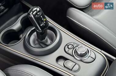 Внедорожник / Кроссовер MINI Countryman 2023 в 