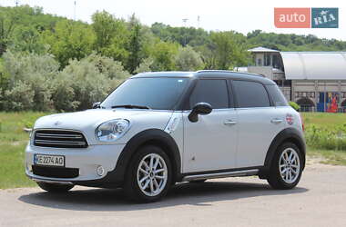 Внедорожник / Кроссовер MINI Countryman 2015 в 
