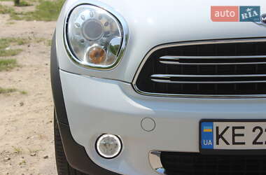 Внедорожник / Кроссовер MINI Countryman 2015 в 