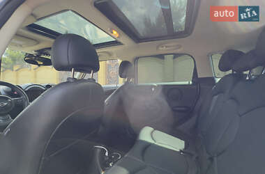Позашляховик / Кросовер MINI Countryman 2014 в 