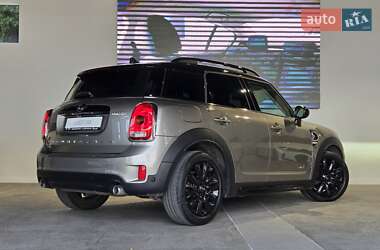 Хэтчбек MINI Countryman 2019 в 