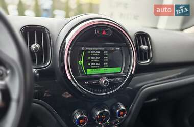 Хэтчбек MINI Countryman 2019 в 