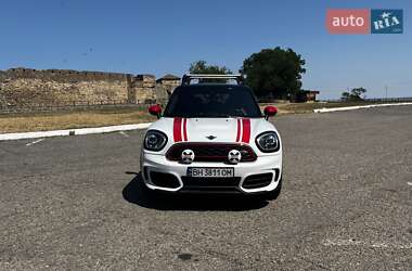 Хэтчбек MINI Countryman 2018 в 