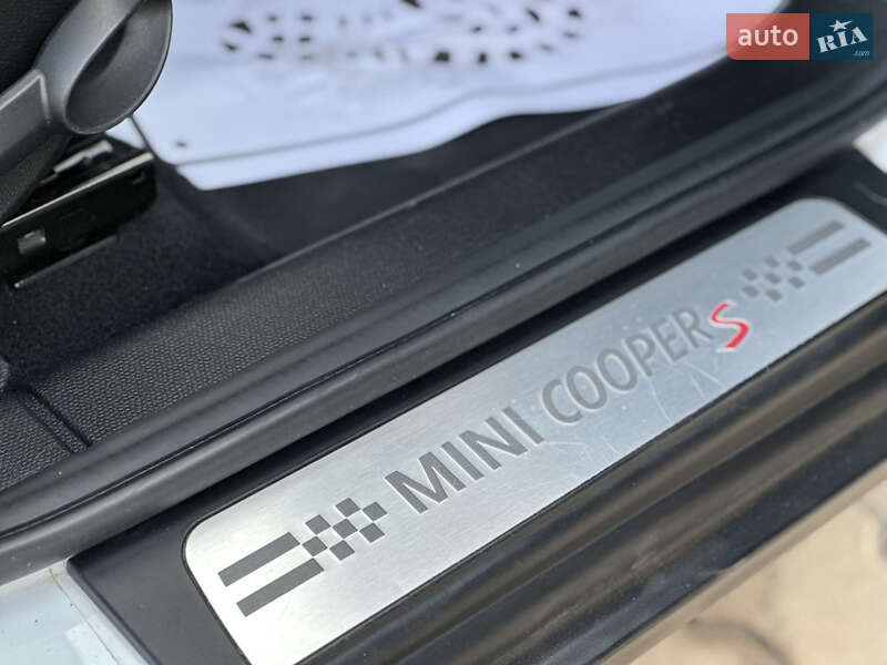 Хетчбек MINI Countryman 2014 в Києві