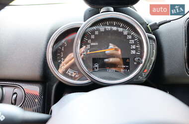 Хэтчбек MINI Countryman 2019 в 