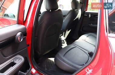 Хэтчбек MINI Countryman 2019 в 
