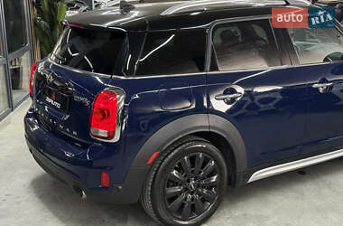 Хэтчбек MINI Countryman 2017 в 