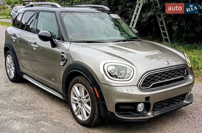 Хетчбек MINI Countryman 2017 в Києві