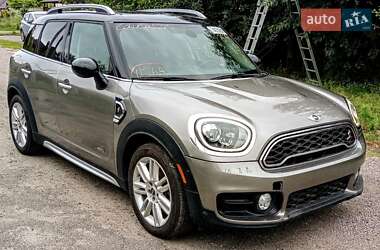 Хэтчбек MINI Countryman 2017 в 