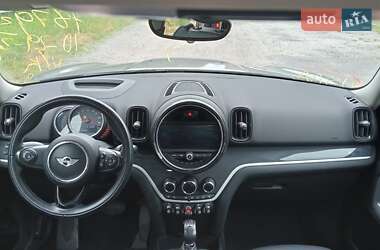 Хэтчбек MINI Countryman 2017 в 