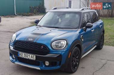 Хэтчбек MINI Countryman 2018 в Львове