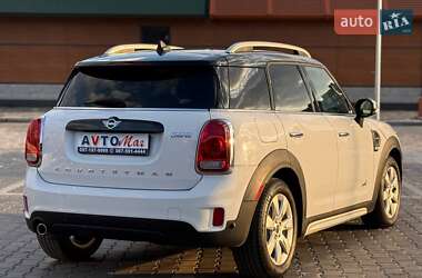 Хэтчбек MINI Countryman 2019 в 