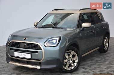 Внедорожник / Кроссовер MINI Countryman 2024 в Киеве