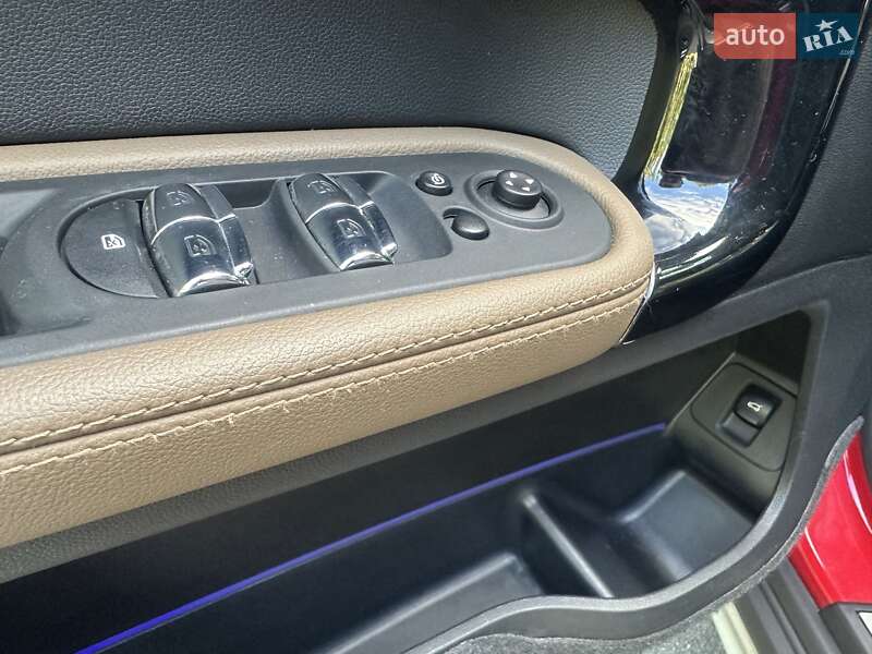 Хэтчбек MINI Countryman 2019 в Киеве фото 27 Хэтчбек MINI Countryman 2019 в Киеве